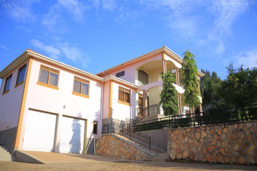 Precious Villas Lubowa Kampala Dış mekan fotoğraf